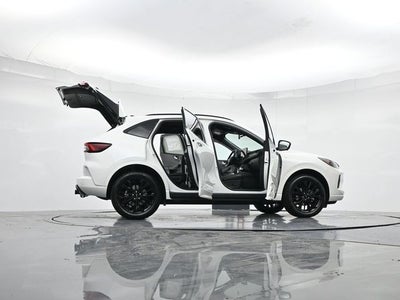 2026 Ford Escape ST-Line Elite