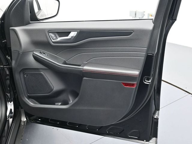 2026 Ford Escape ST-Line Elite