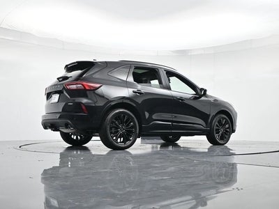 2026 Ford Escape ST-Line Elite