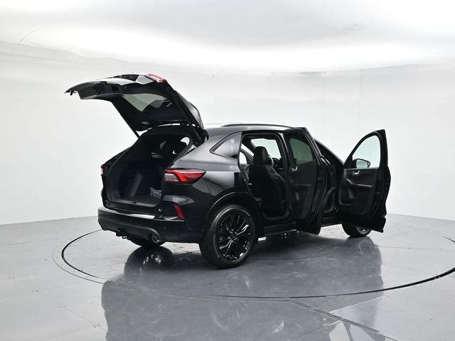 2026 Ford Escape ST-Line Elite