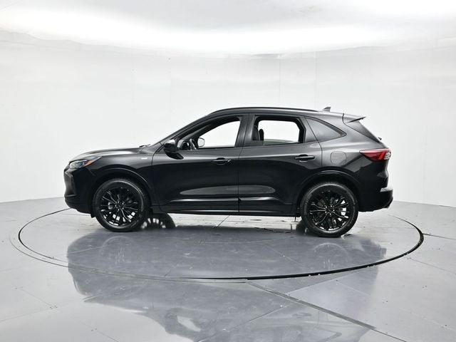 2026 Ford Escape ST-Line Elite