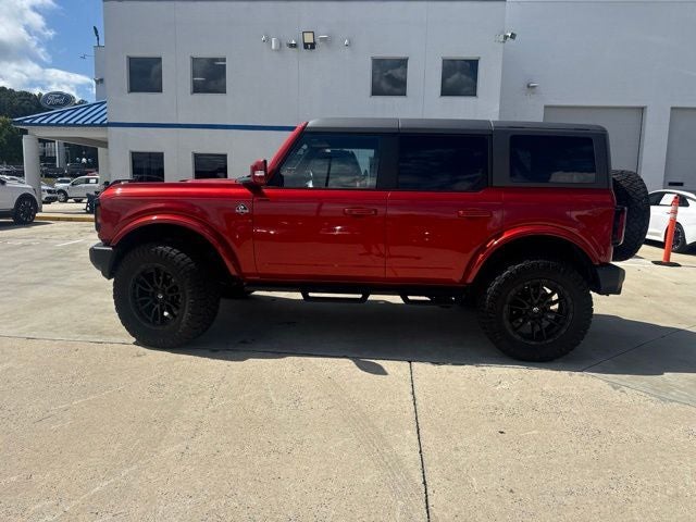 2023 Ford Bronco Base