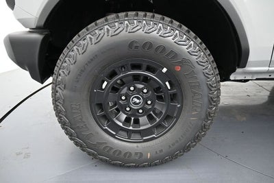 2026 Ford Bronco Base Sasquatch Package
