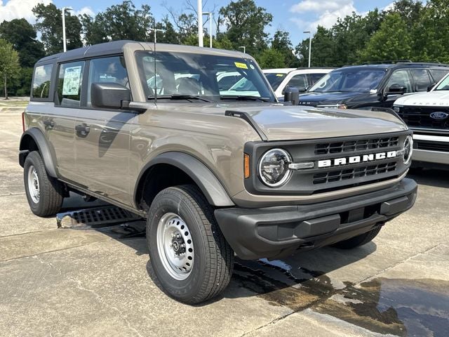 2026 Ford Bronco Base 4x4's photo