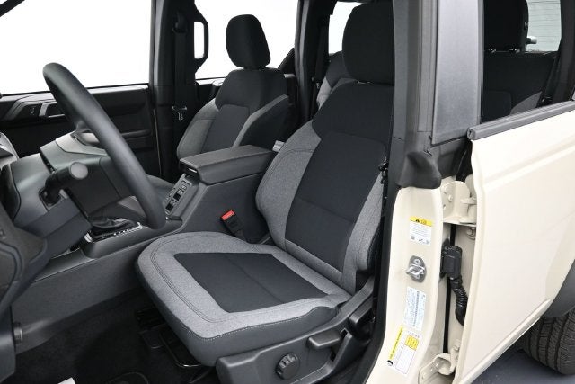 2026 Ford Bronco Base 4DR