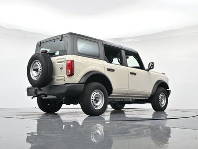 2026 Ford Bronco Base 4DR