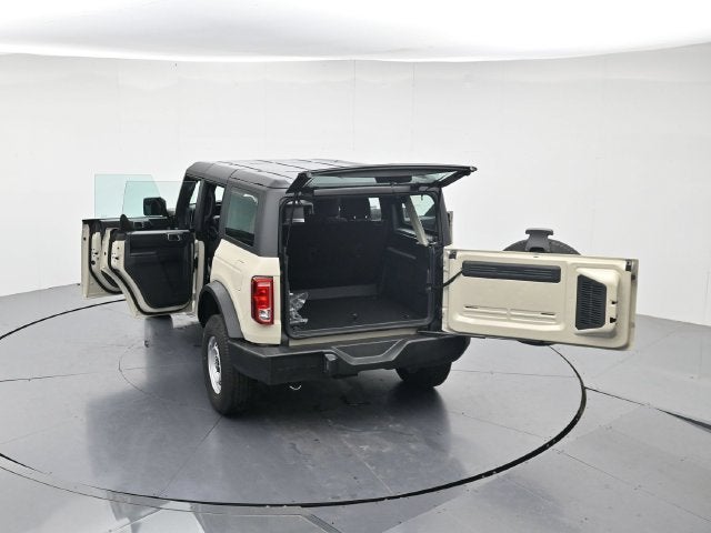 2026 Ford Bronco Base 4DR