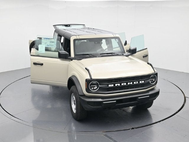 2026 Ford Bronco Base 4DR