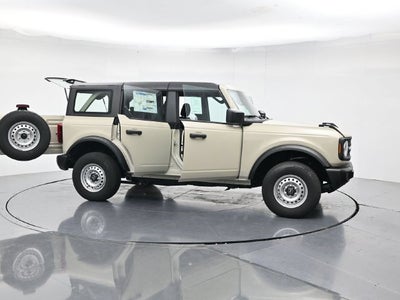 2026 Ford Bronco Base 4DR