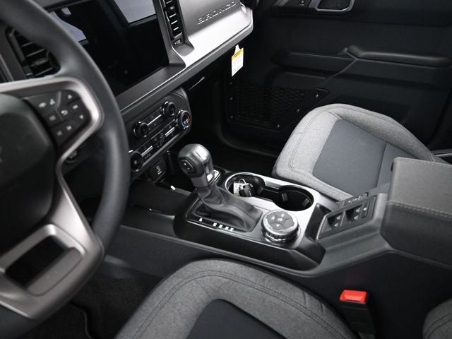 2025 Ford Bronco Base "Sinister Bronze Package"