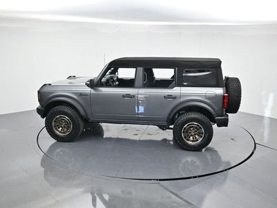2025 Ford Bronco Base "Sinister Bronze Package"