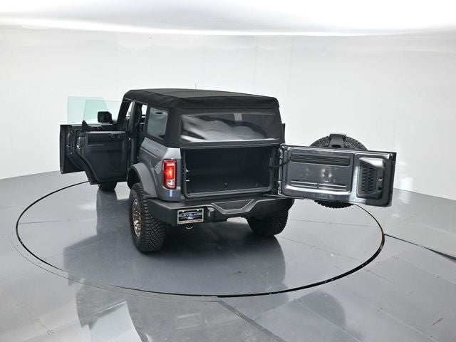 2025 Ford Bronco Base "Sinister Bronze Package"