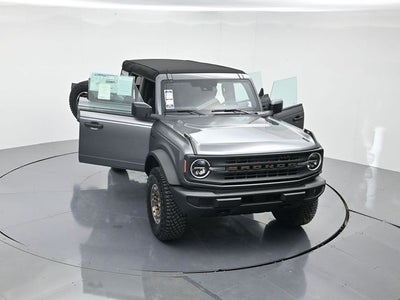 2025 Ford Bronco Base "Sinister Bronze Package"
