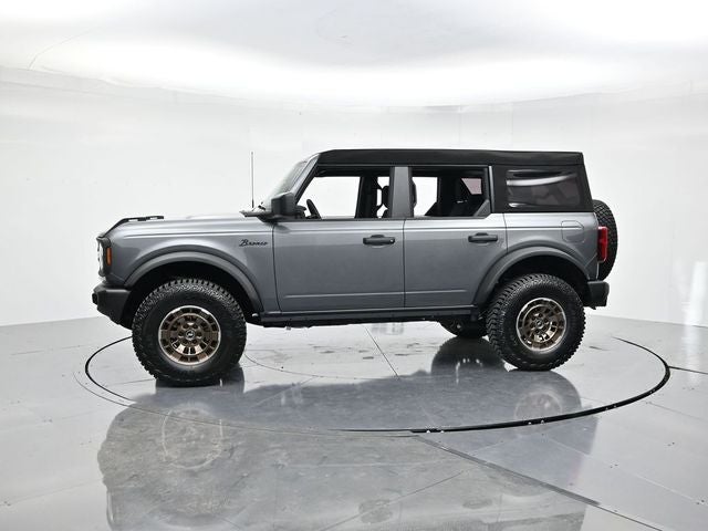 2025 Ford Bronco Base "Sinister Bronze Package"