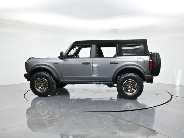 2025 Ford Bronco Base "Sinister Bronze Package"