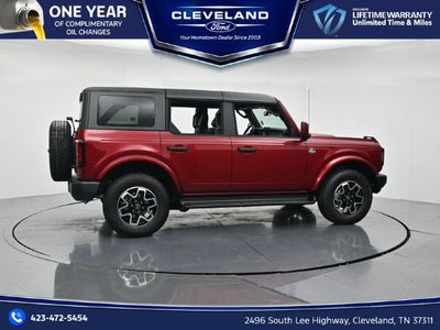 2026 Ford Bronco Outer Banks Lux 4DR