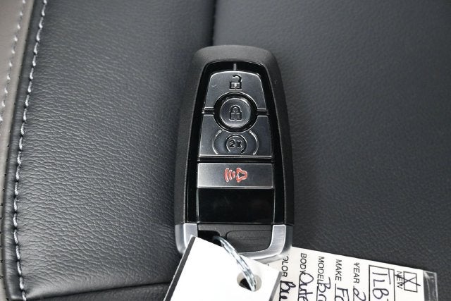 2026 Ford Bronco Outer Banks Lux 4DR