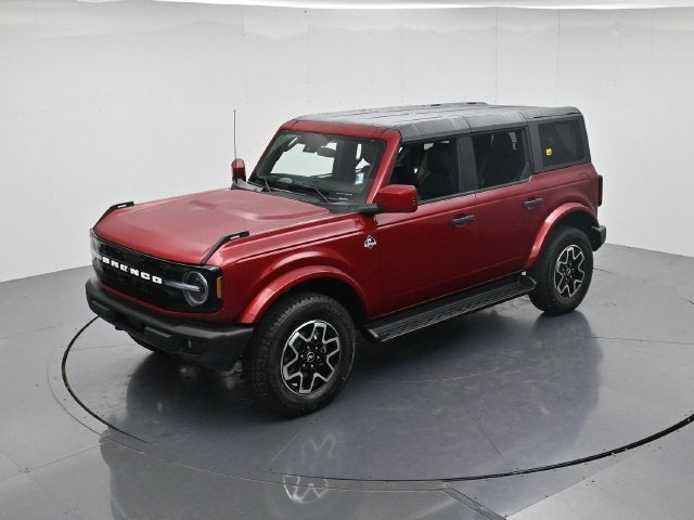 2026 Ford Bronco Outer Banks Lux 4DR