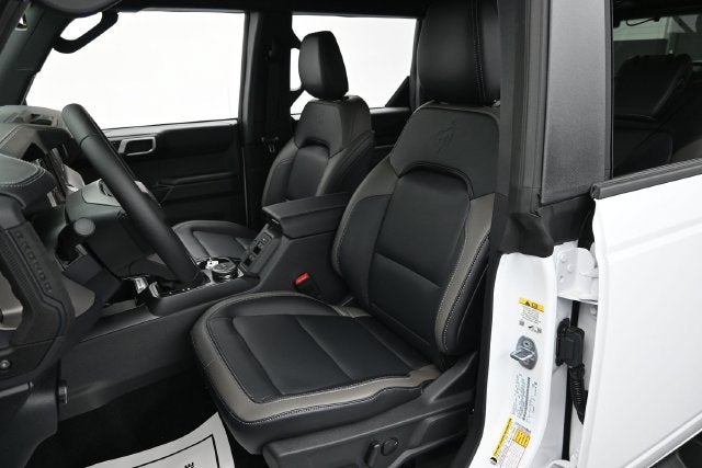 2026 Ford Bronco Outer Banks Lux 4 DR