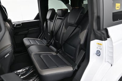 2026 Ford Bronco Outer Banks Lux 4 DR