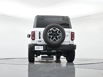 2026 Ford Bronco Outer Banks Lux 4 DR
