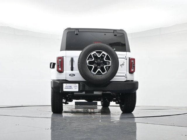 2026 Ford Bronco Outer Banks Lux 4 DR