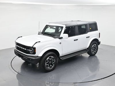 2026 Ford Bronco Outer Banks Lux 4 DR