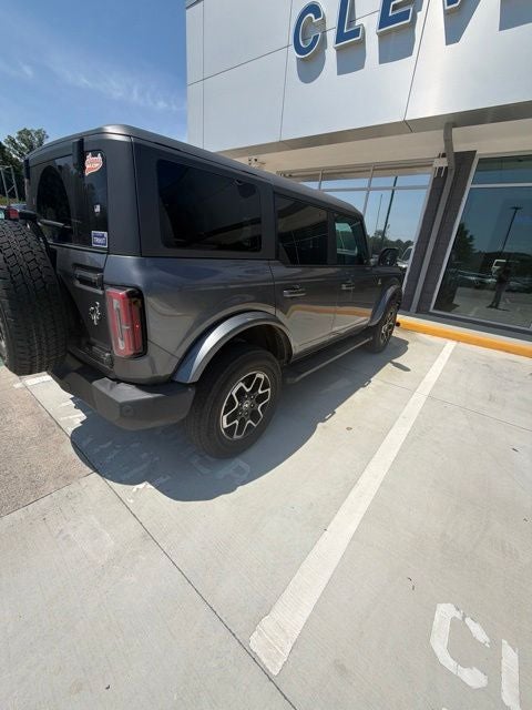 2024 Ford Bronco Outer Banks