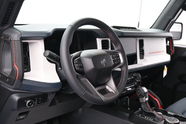 2026 Ford Bronco Heritage Edition 2.7L 4DR