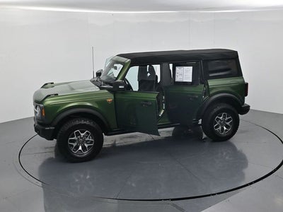 2023 Ford Bronco Badlands
