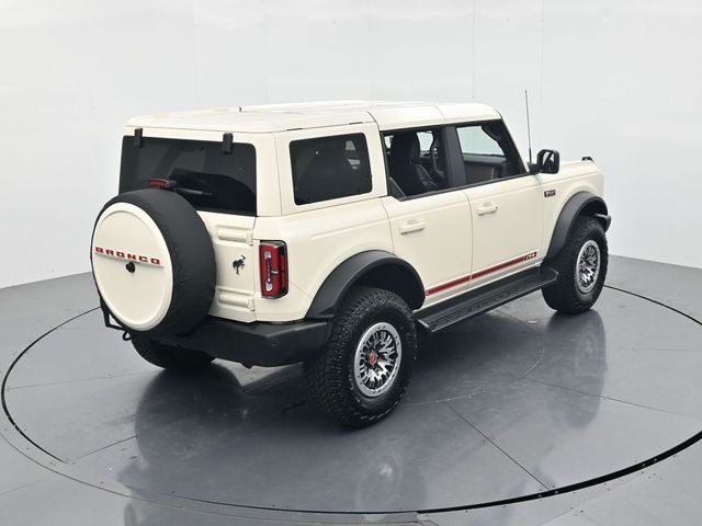 2026 Ford Bronco Outer Banks "60th Anniversary"