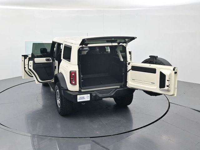 2026 Ford Bronco Outer Banks "60th Anniversary"