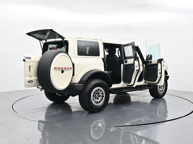 2026 Ford Bronco Outer Banks "60th Anniversary"
