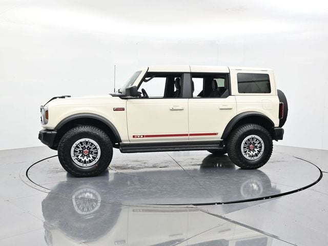 2026 Ford Bronco Outer Banks "60th Anniversary"