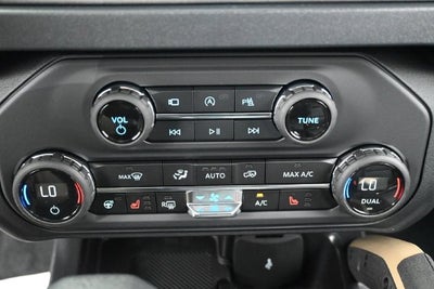 2026 Ford Bronco Badlands Lux Wildtrak Sasquatch 4DR