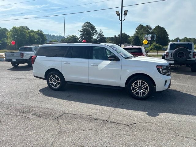 2025 Ford Expedition Max Active