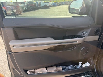 2021 Ford Expedition Max XLT