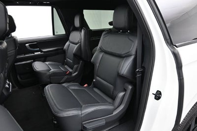 2027 Ford Expedition Max Platinum Stealth Performance & Heavy Duty Trailer Tow