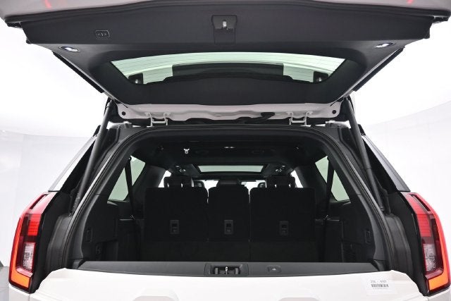 2027 Ford Expedition Max Platinum Stealth Performance & Heavy Duty Trailer Tow