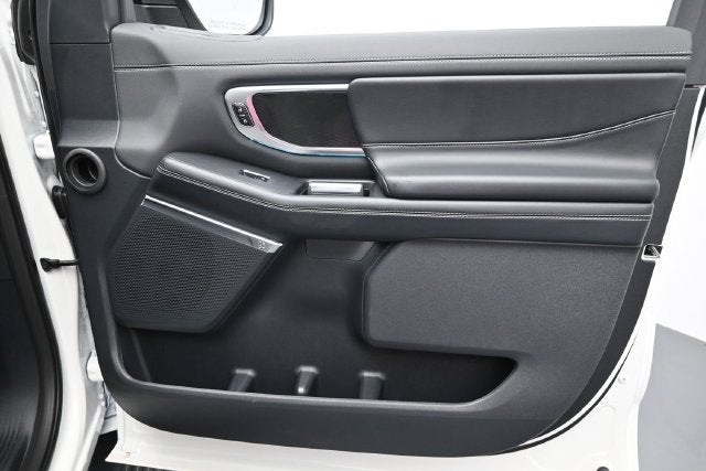2027 Ford Expedition Max Platinum Stealth Performance & Heavy Duty Trailer Tow