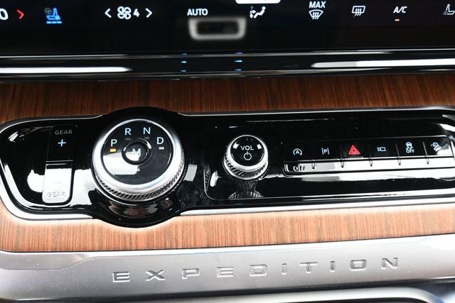 2027 Ford Expedition Max King Ranch