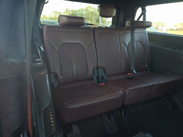 2023 Ford Expedition Max Limited 7-Passenger 2nd Row Cpt Seats