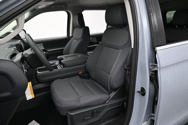 2027 Ford Expedition Active 4X2