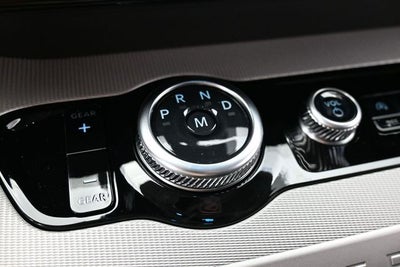 2027 Ford Expedition Active 4X2