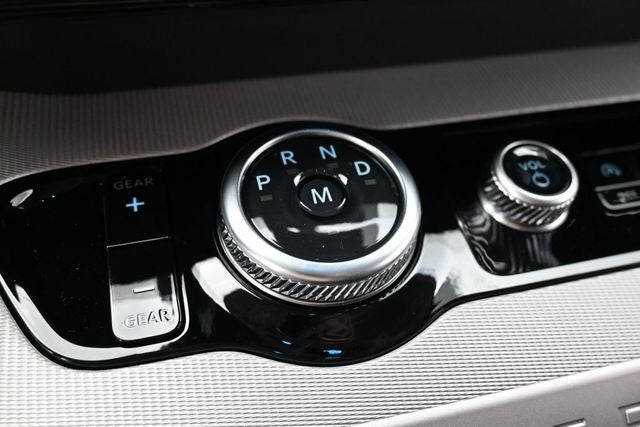 2027 Ford Expedition Active 4X2