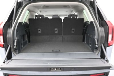 2027 Ford Expedition Active 4X2