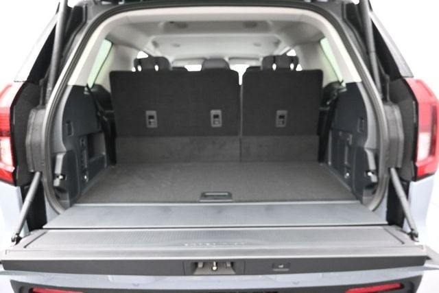 2027 Ford Expedition Active 4X2