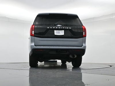 2027 Ford Expedition Active 4X2