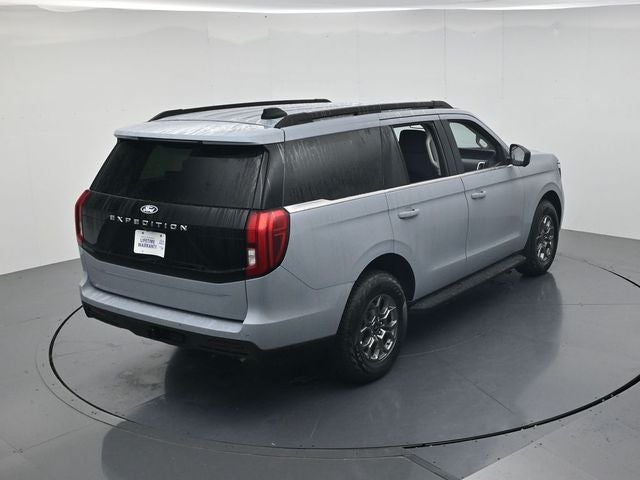 2027 Ford Expedition Active 4X2