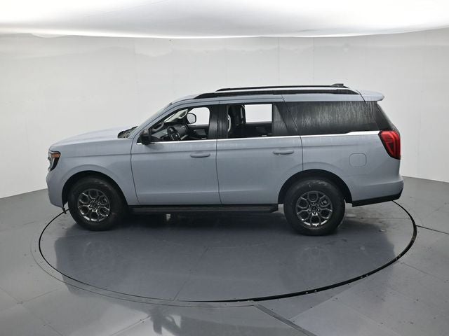 2027 Ford Expedition Active 4X2